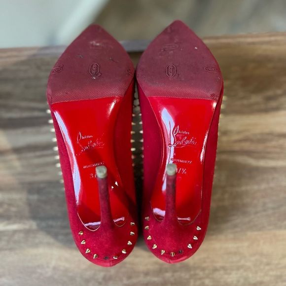 💯 AUTH Christian Louboutin Anjalina 100 pumps red in suede with gold spikes - Picture 11 of 15